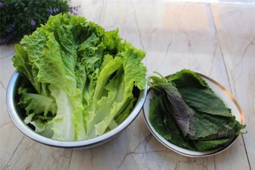 实惠|周末午餐,给老婆做的东北烤肉,解馋又实惠,比烤肉店吃着过瘾