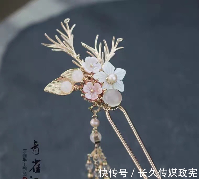 铃兰花|绣幕芙蓉一笑开,两鬓簪花头上戴,汉服搭配怎么能缺少发饰?