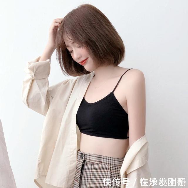 后背 交叉吊带美背背心,少女内搭完美选择,这种清纯美丽,人间极品了