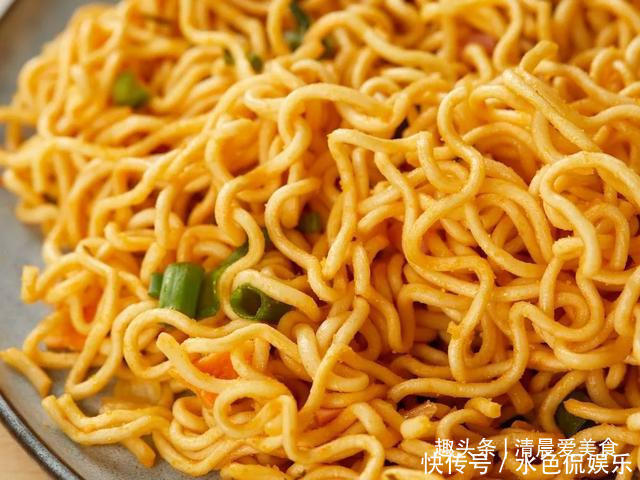 诞生|泡面界“新秀王”诞生,味道力压康师傅,吃一口就停不下嘴!