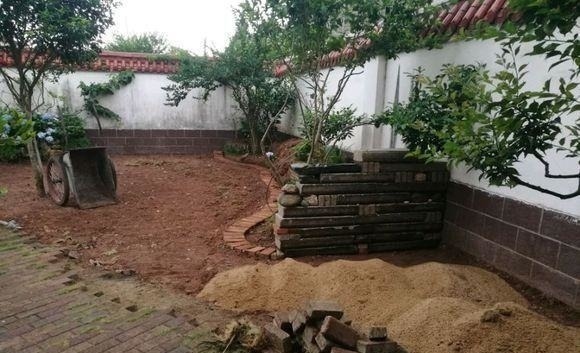 估价|他花3年打造中式庭院,不花钱全靠捡破烂,完工后专家估价百万!