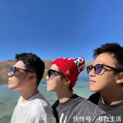 俩人|邓超要求鹿晗延期开演唱会，谁注意小鹿的回复？关系好坏一眼便知