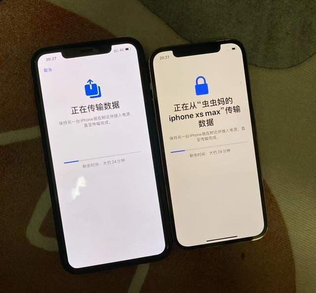 中枪|苹果新机iPhone12屏幕发黄发绿，你们的iPhone12中枪了吗？