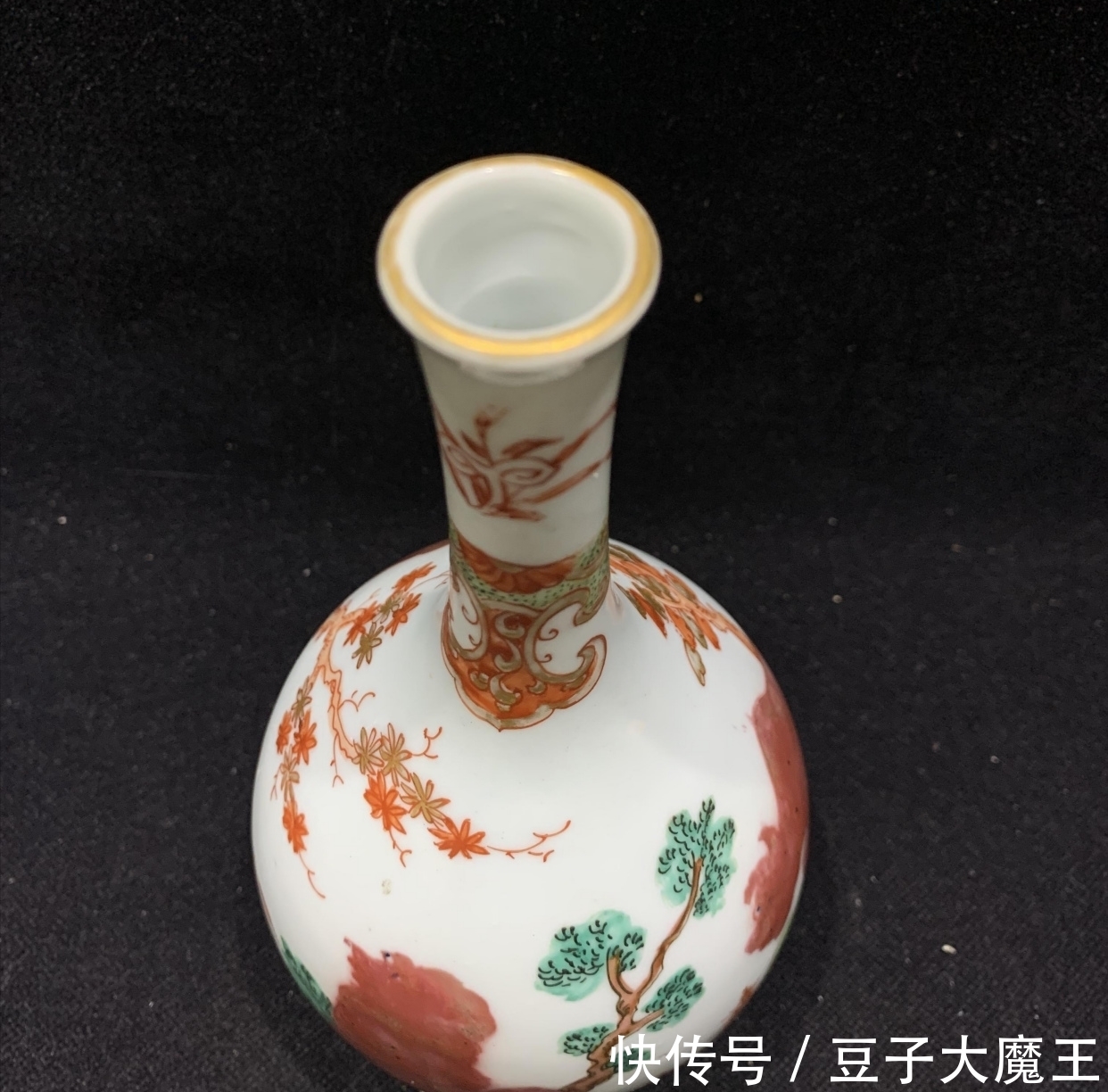 康熙&崔凯:青花釉里红胆式瓶,不可多得