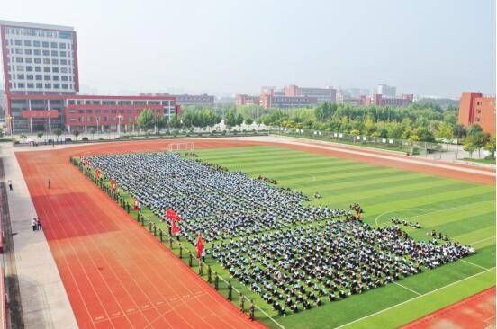 中等职业学校|聊城高级财经职业学校隆重举行新生开学典礼暨军训动员大会