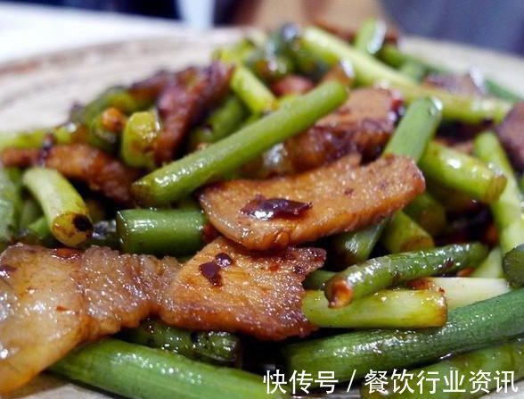 蒜薹|给家人做的几道菜,好吃还不腻,美味简单下饭