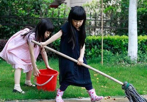 妈妈|“妈妈,你能不能别上班?”2种错误回答,正在毁掉孩子的格局