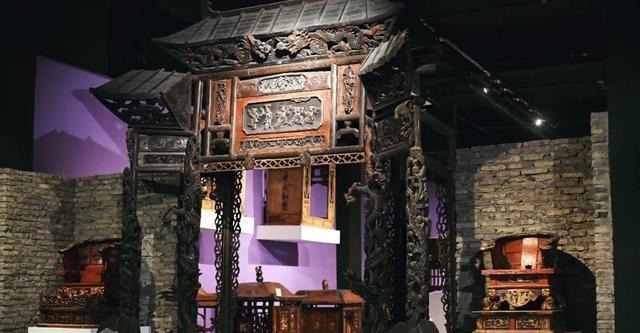 男子|让国人汗颜!美国男子在中国收集10万件古董,开了个博物馆