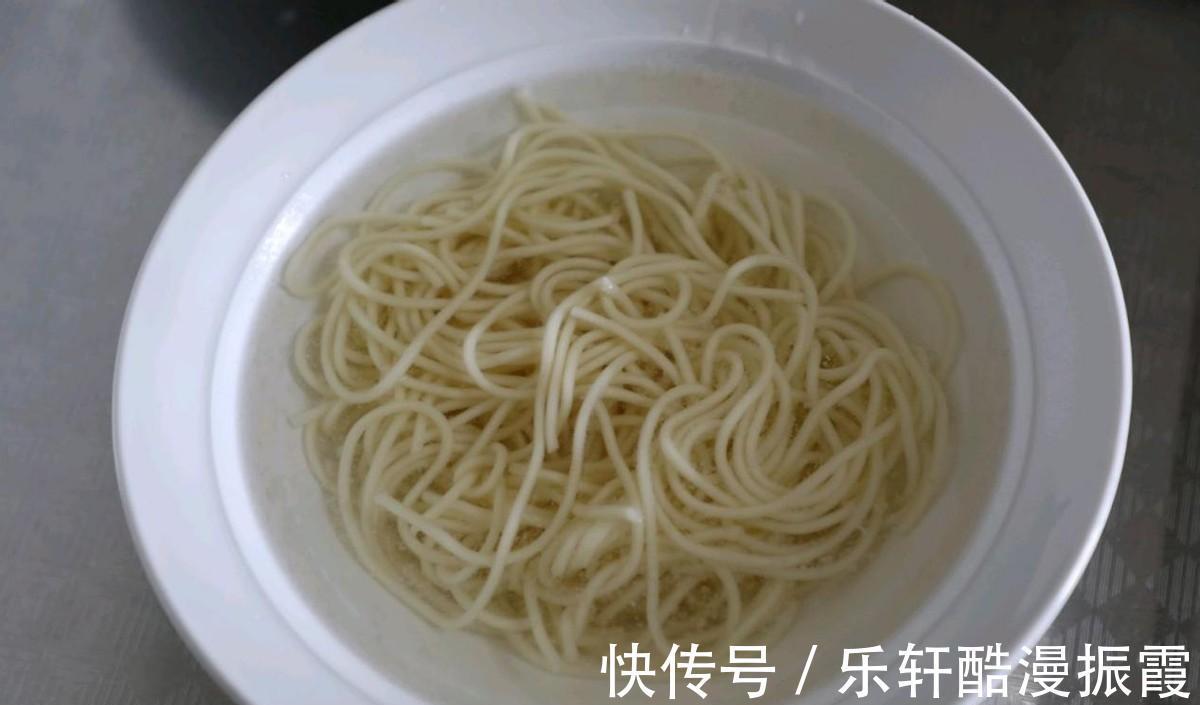 花生油|有荤有素的家常炒面,营养卫生,比外面卖的还好吃