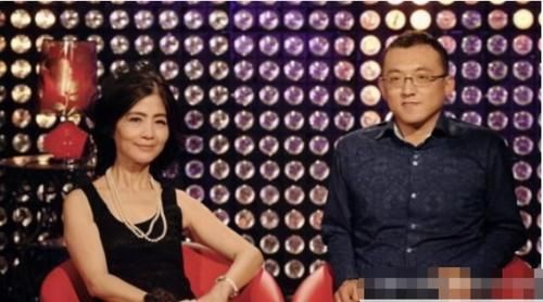 白手起家|非诚勿扰51岁阿姨被34岁小伙“抱”走,5年后两人分道扬镳