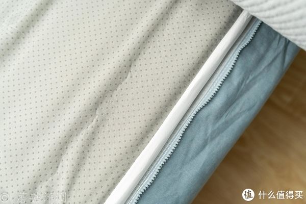 记忆棉|蘑菇玩家居 篇十八:软硬兼具,好睡舒适、网易云舒零压感软硬两用弹簧床垫 体验评测