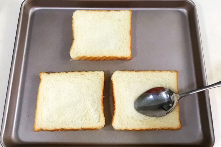 网红酸奶布丁烤吐司,外酥里嫩味道好,甜品天花板