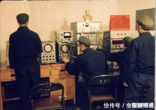 飞天梦 浩瀚宇宙多了颗中国卫星,东方红乐曲响彻寰宇,中国人永远的骄傲