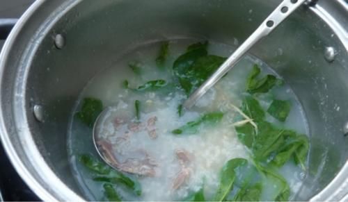 枸杞葉|天然的“護(hù)肝粥”找到了,簡(jiǎn)單煮一煮,養(yǎng)肝護(hù)肝,肝臟越來(lái)越健康