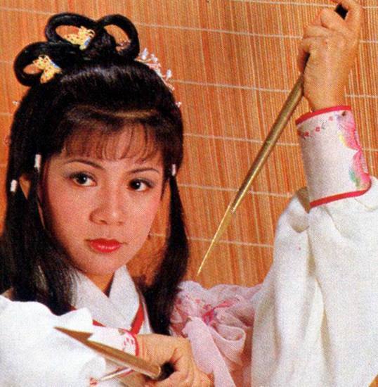 玉女剑法|金庸笔下:盘点杨过八大神功,蛤蟆功垫底,玄铁剑法只能排第二