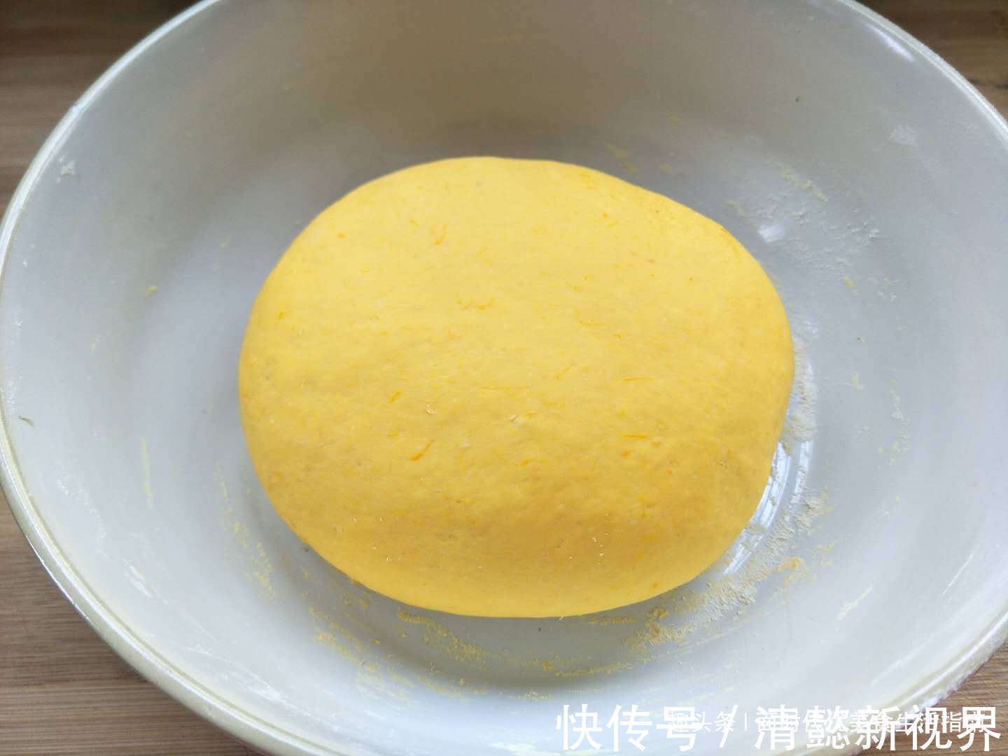 维生素b|懒人花卷做法，不用卷不用拧，一擀一压就成功，一顿8个不够吃！