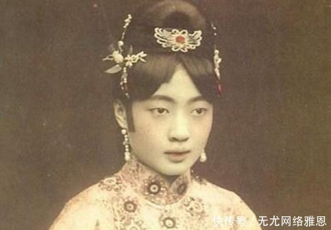 囚禁|此皇后被囚禁十年,每天吃猪食度日,临终前一番感慨听哭无数人