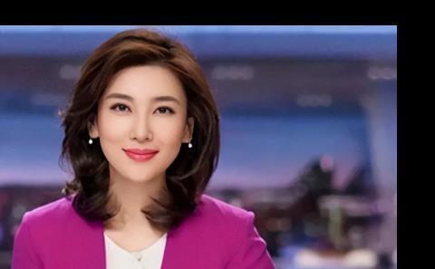 新一任的“央视一姐”,仅26岁就战胜董卿和李红,美得跟仙女一样