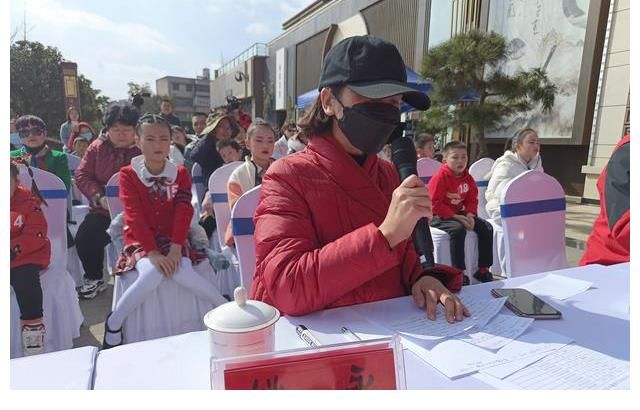 探班少儿春晚:45选16 小主持人舞台选拔竞争激烈