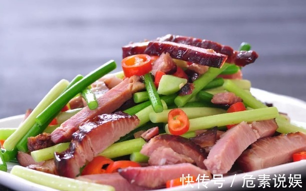 竹笋|腊肉不能直接炒，先做这3步，出锅又香又嫩，不咸不油腻，真好吃