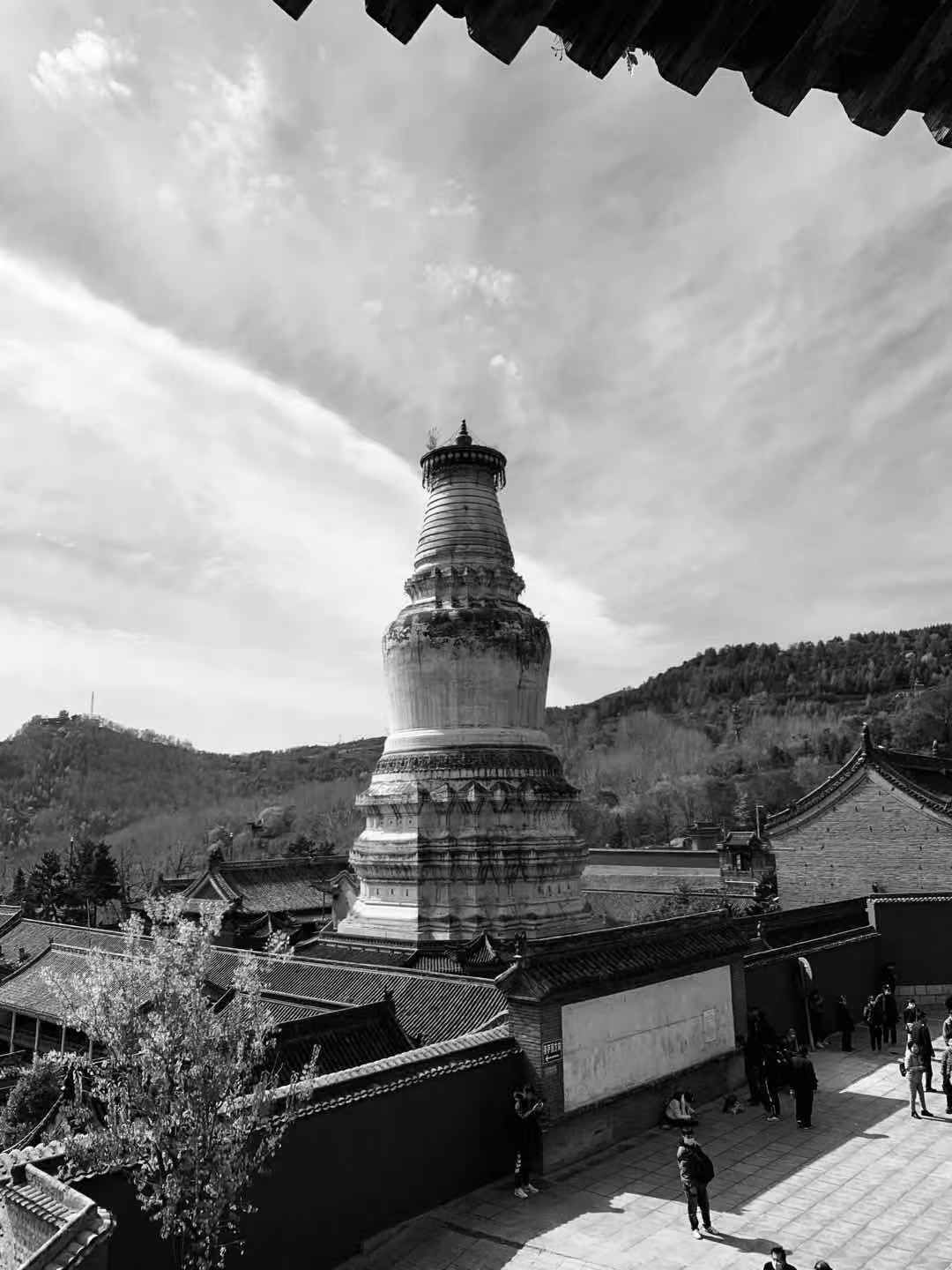 寻霞客之踪迹，赏魏晋之遗风