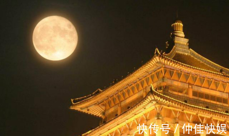 中秋节#苏轼中秋吃月饼时写下此诗,短短20字无一生僻,却品尽世间聚与散