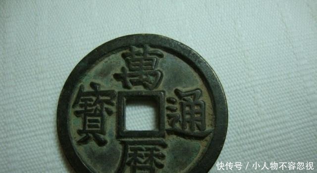 盗墓贼都嫌弃他的墓,300年来无人关注,结果墓中藏有一座金山!
