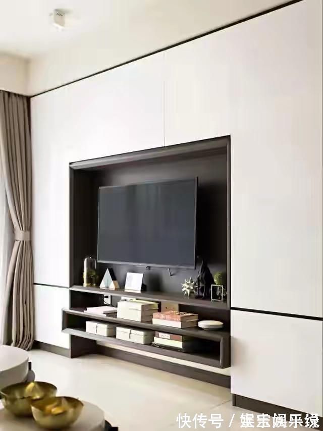 背景墙|90平米小三房,竟然打造了200个储物柜,真的太惊艳了