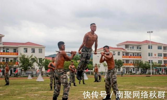一身肌肉|看了一身肌肉的兵哥哥,女网友:先舔屏,再请求国家分配男朋友!