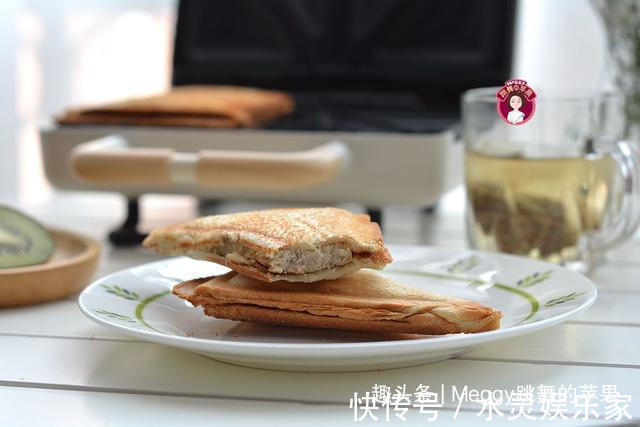 2分钟轻松搞定酱牛肉三明治,比肉夹馍还抢手,连老妈都爱吃