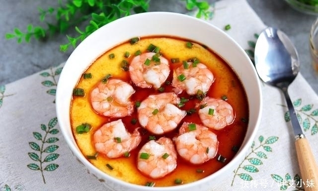  大人|秋天吃肉不如吃这碗鸡蛋羹，鲜嫩爽滑又营养美味，大人小孩都爱吃