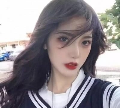 校花|女生脸上若有这“3条线”,恭喜进入“校花行列”,尤其第1太罕见