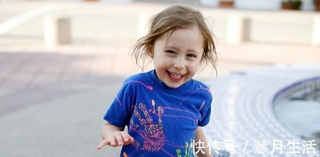 孩子|智商高的孩子,一出生就有3个特征,你家孩子占了几个?