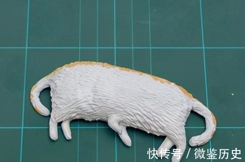 还原|全球的猫都想屏蔽这个日本人,他到底做了多少沙雕手办?