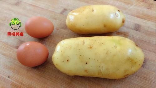 土豆这样做真好吃,饭店都买不到,咸香适口,葱香浓郁,太解馋了