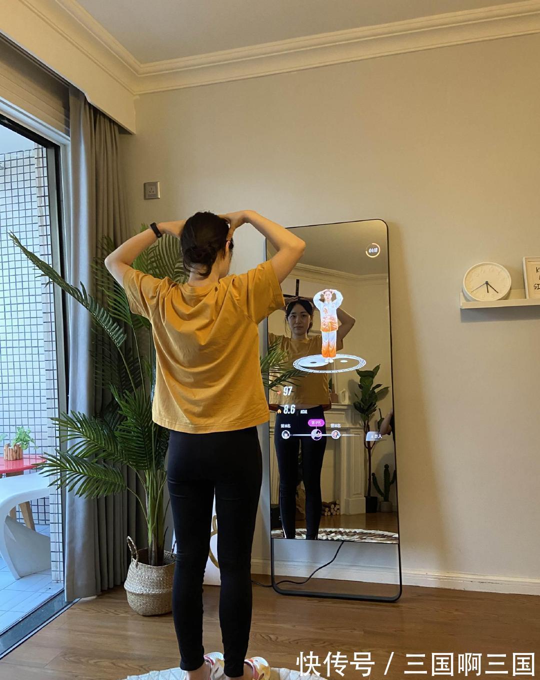 咕咚|FITMORE智能健身镜,全方位解决“家庭健身”场景运动需求