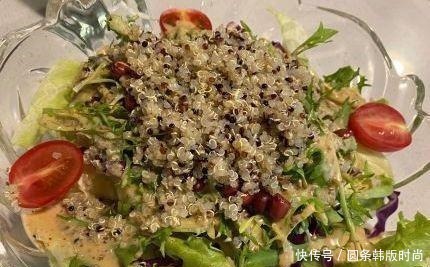 一家郑州店“北京网红”羊棒骨店，味道正宗，黄金皮纸完美