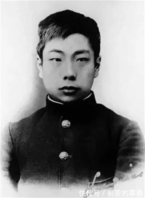章太炎$年轻的鲁迅去理发,回家后写了首很酷的小诗,其中7字风靡百余年