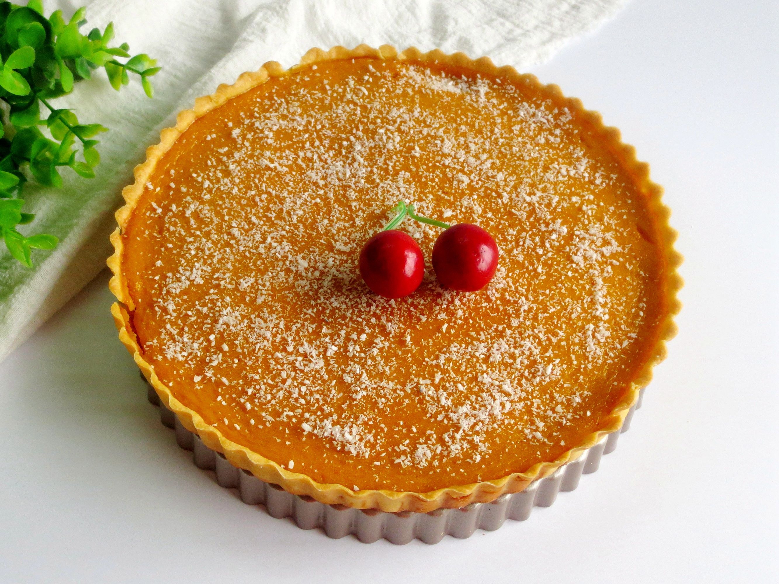 婆婆收了个32斤的大南瓜，我用它做南瓜派，香甜细腻比蛋糕还好吃