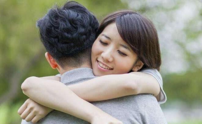 例假|子宫健康的女性，例假通常会有4个特点，若你也是，偷着乐吧！