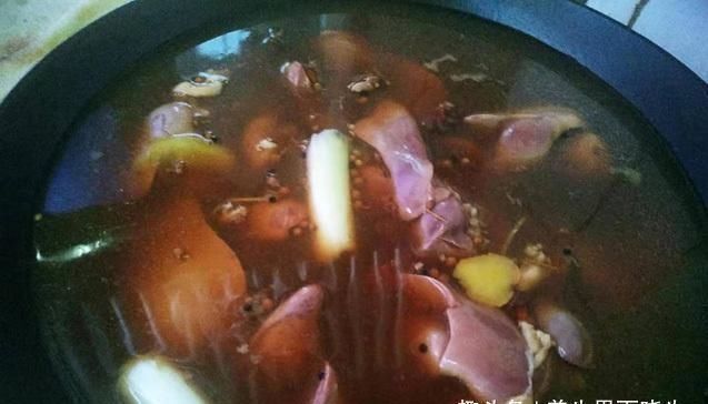 它是鸡身上“最贵”的一块肉,能买到全靠运气,很多人不识货