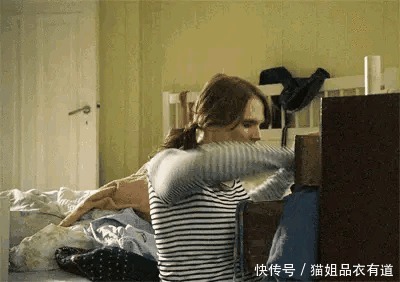 会穿的女人凭什么赢？4件单品搭配30天不重样，日杂示范太实用