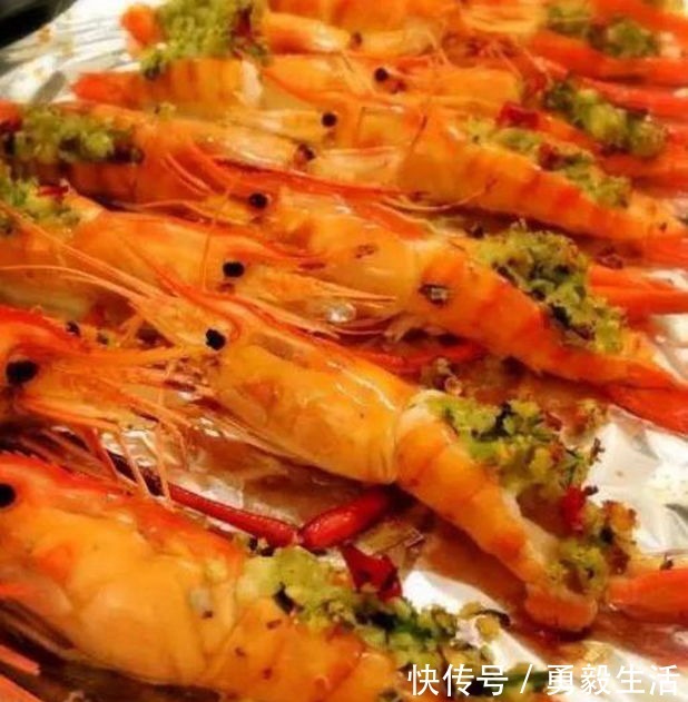鱿鱼|美食推荐姜爆回锅排骨，香辣盐菜鱿鱼，蒜香大虾，青椒炒鸡蛋