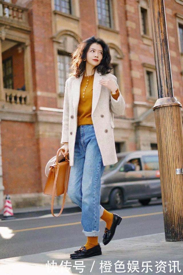 在冬季穿搭中，学会运用了这三种配色原则，相信你的衣品不会差