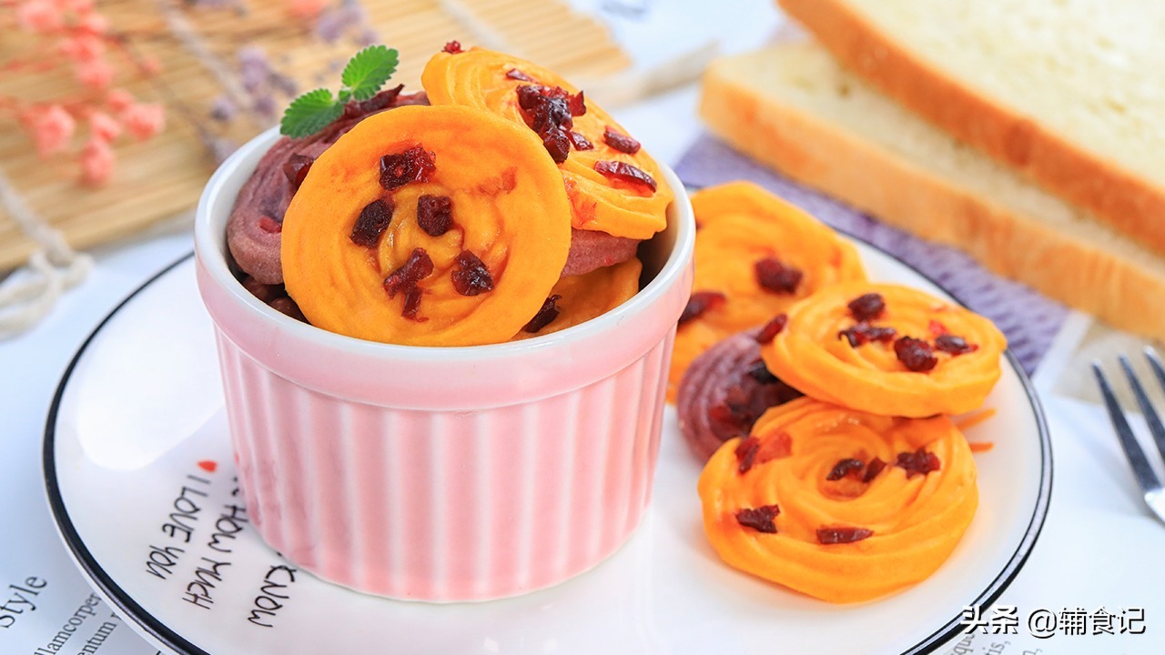 红薯|10分钟就能做的粗粮小零食,比薯片好吃,简单2步就搞定