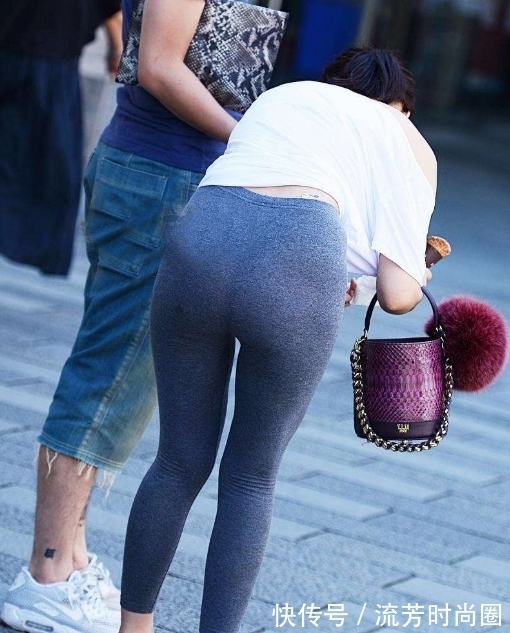 大妈 为何打底裤内穿就是“大妈”,外穿就是时尚?以前不都是内穿吗?