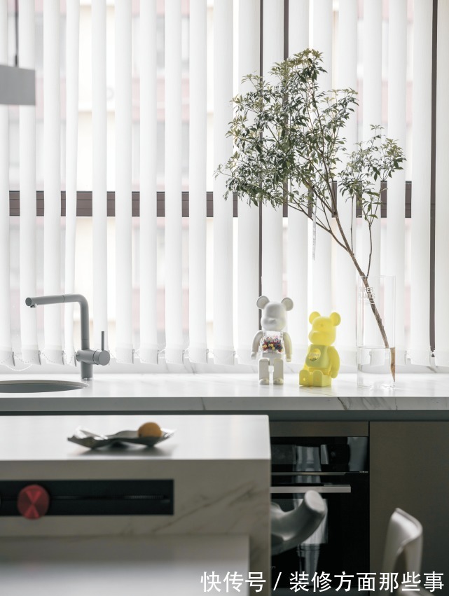 三居室|160㎡现代三居室,“家”是最好诠释本质生活的地方