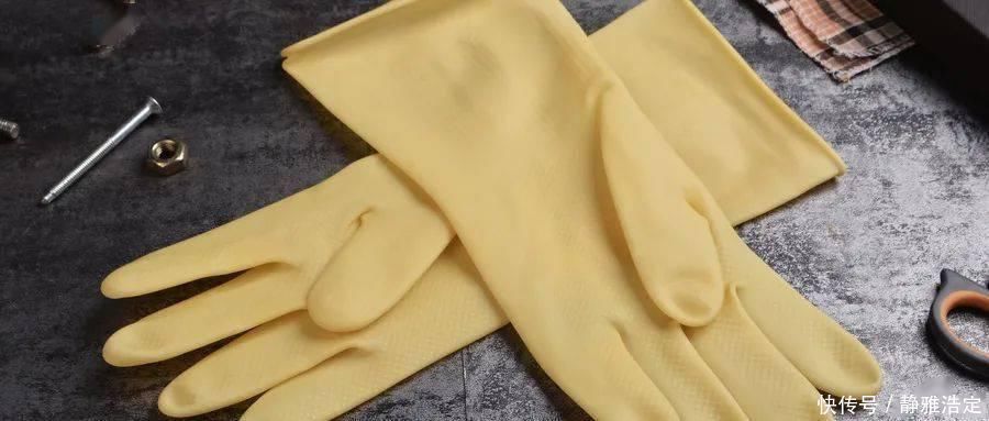 截肢|一个手贱，姑娘整片指甲盖都被拔了…还有人因此截肢！