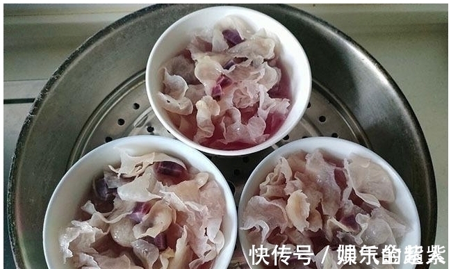 银耳|入秋记得多吃银耳,教你简单煮法,银耳出胶浓稠,一人一碗,好喝