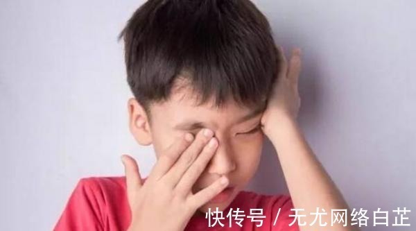 三氧化二铁干燥剂|孩子错把“它”当玩具,20分钟眼球就融化了,医生:无能为力